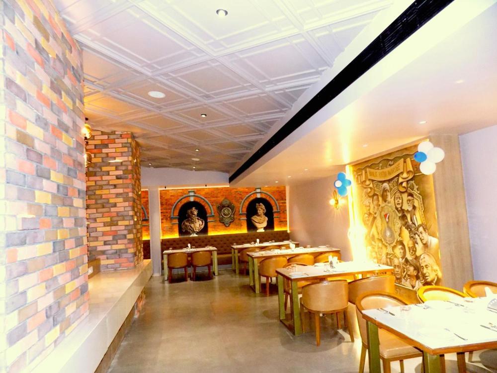 Hotel Bmd The Grand ビルワラ エクステリア 写真
