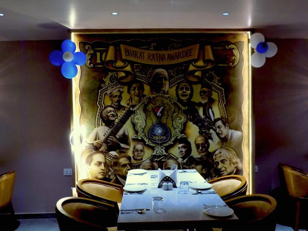 Hotel Bmd The Grand ビルワラ エクステリア 写真